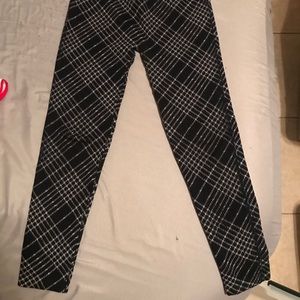 Girls black leggings